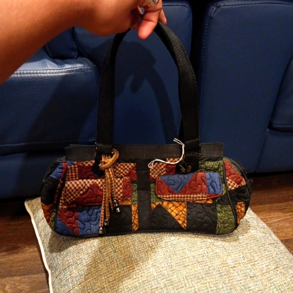 Donna Sharp Quilted Shoulder Handbag Purse Blue Brown Tassel Charm Trim - Picture 1 of 6